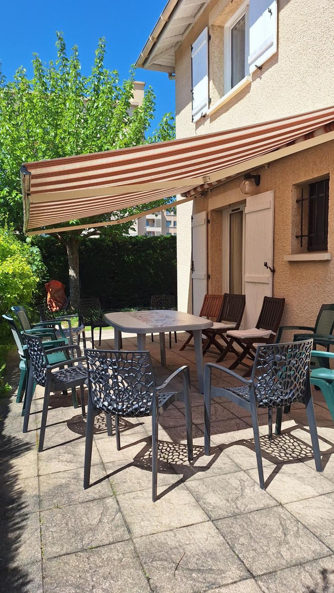 Apartament Dynamique Et Splendide Bourgoin-Jallieu Zewnętrze zdjęcie